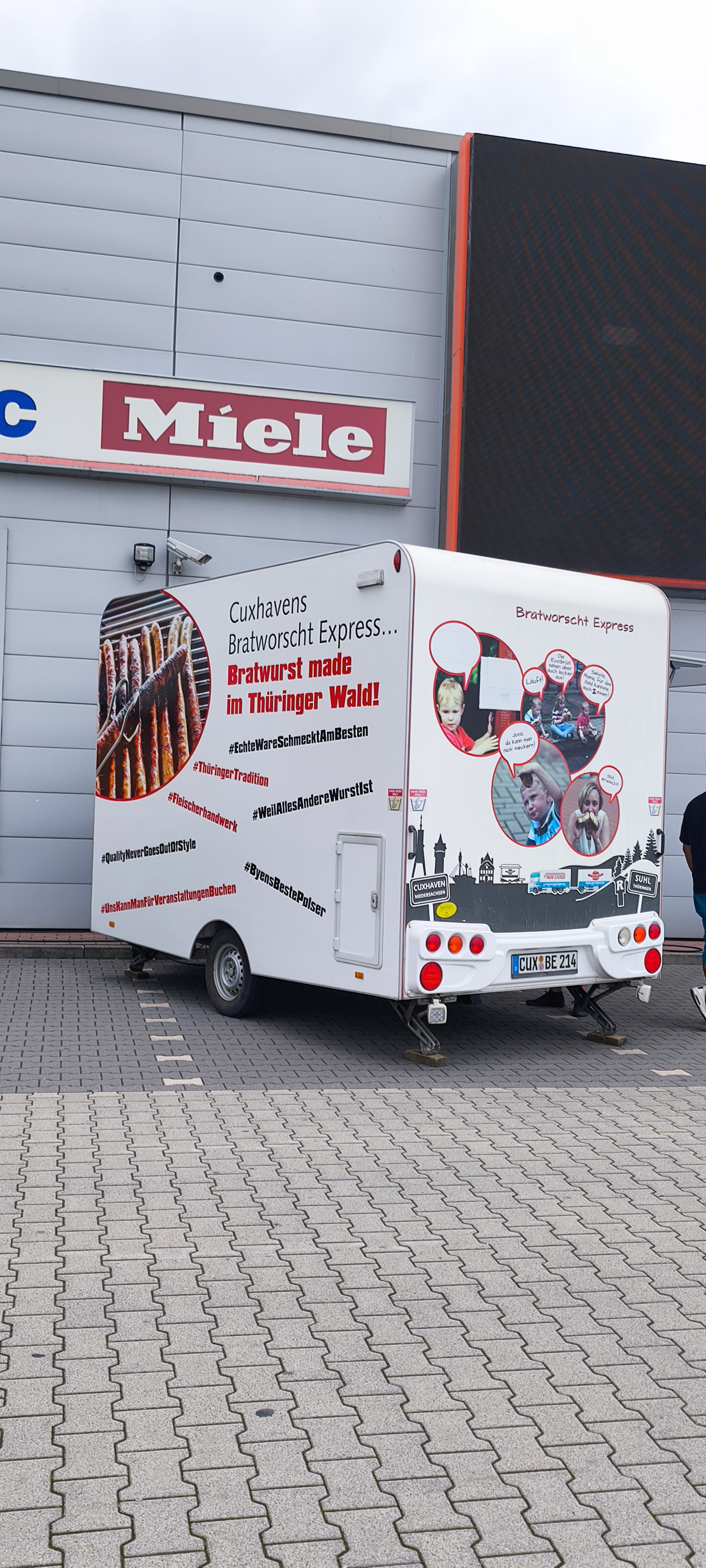 Bewertungsfoto Cuxhavens Bratworscht Express 